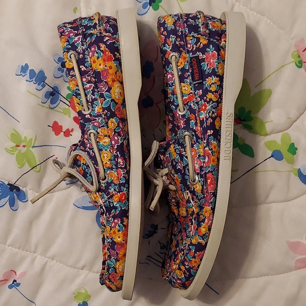 Docksides - Picture 2 of 7